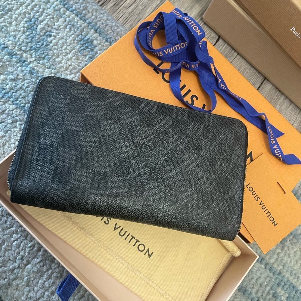 Louis Vuitton Check book Black Graphite Checkered Damier Zipper Wallet